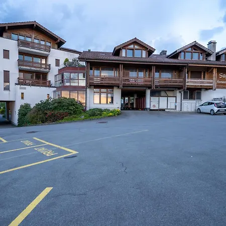 Aparthotel Aeschipark Aeschi Bei Spiez