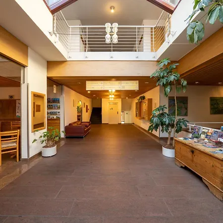 Aparthotel Aeschipark 4*