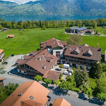 Aeschi Park 酒店 4*