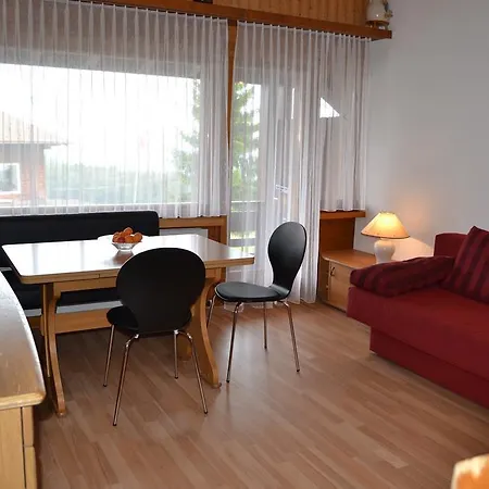 מלון Aeschi Park 4*