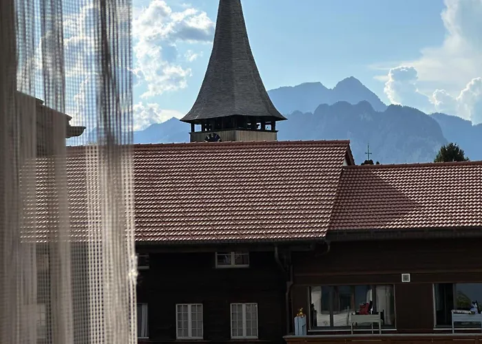 Aeschi Park מלון