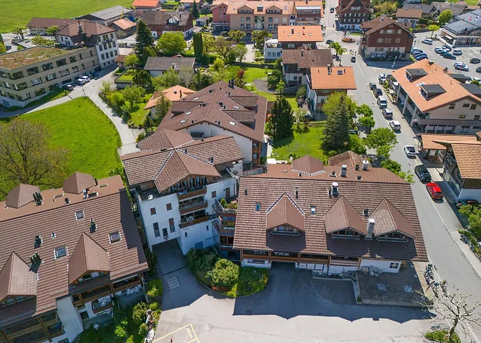 מלון Aeschi Park