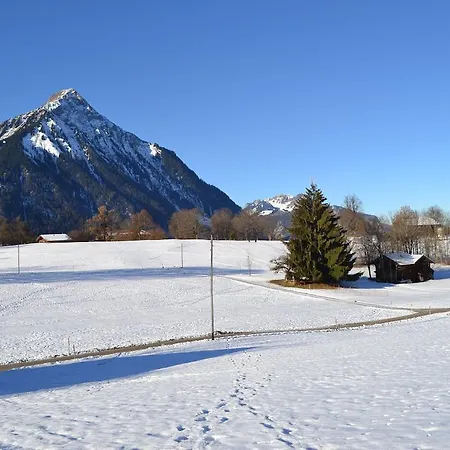 Aeschipark 4*
