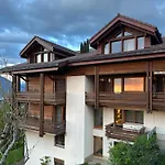 Aeschi Park Hotel 4*