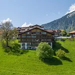 Aeschi Park 4*